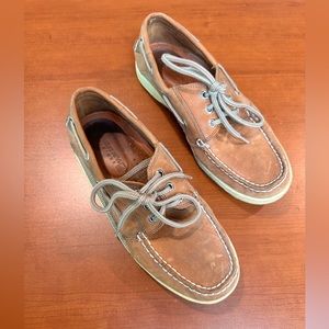 Sperry Top Sider boat shoes- size 7.5m